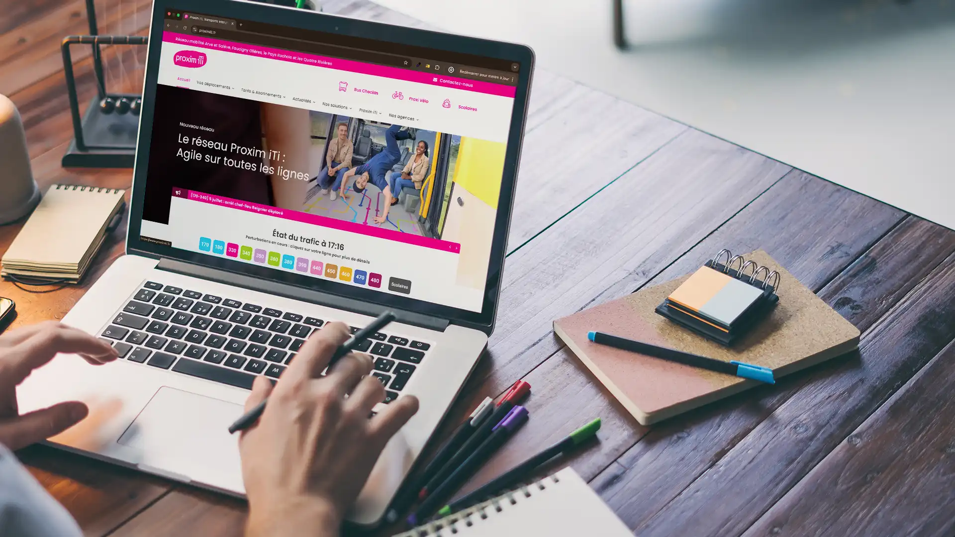 Site Proxim iTi – refonte WordPress avec design responsive et UX mobile-first optimisée