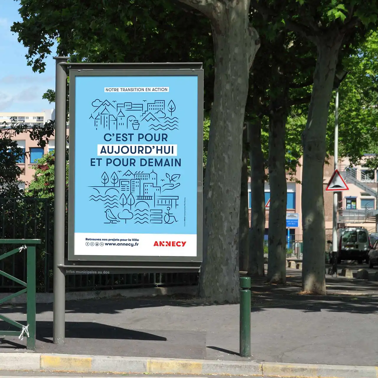 communication-municipalite-haute-savoie Site CineArchi affiché sur ordinateur portable – refonte WordPress avec design responsive et expérience utilisateur optimisée